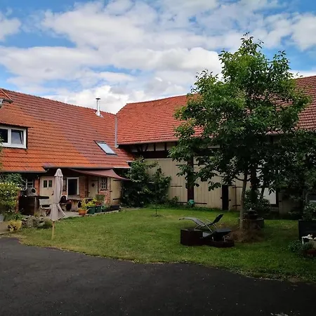 Holiday home Historischer Hof, Einladend Fuer Mensch Und Tier. Schenklengsfeld