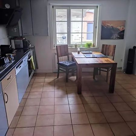 Historischer Hof, Einladend Fuer Mensch Und Tier. Holiday home Schenklengsfeld