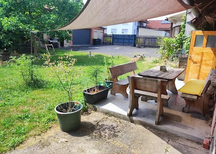 Historischer Hof, Einladend Fuer Mensch Und Tier. Casa de Férias Schenklengsfeld